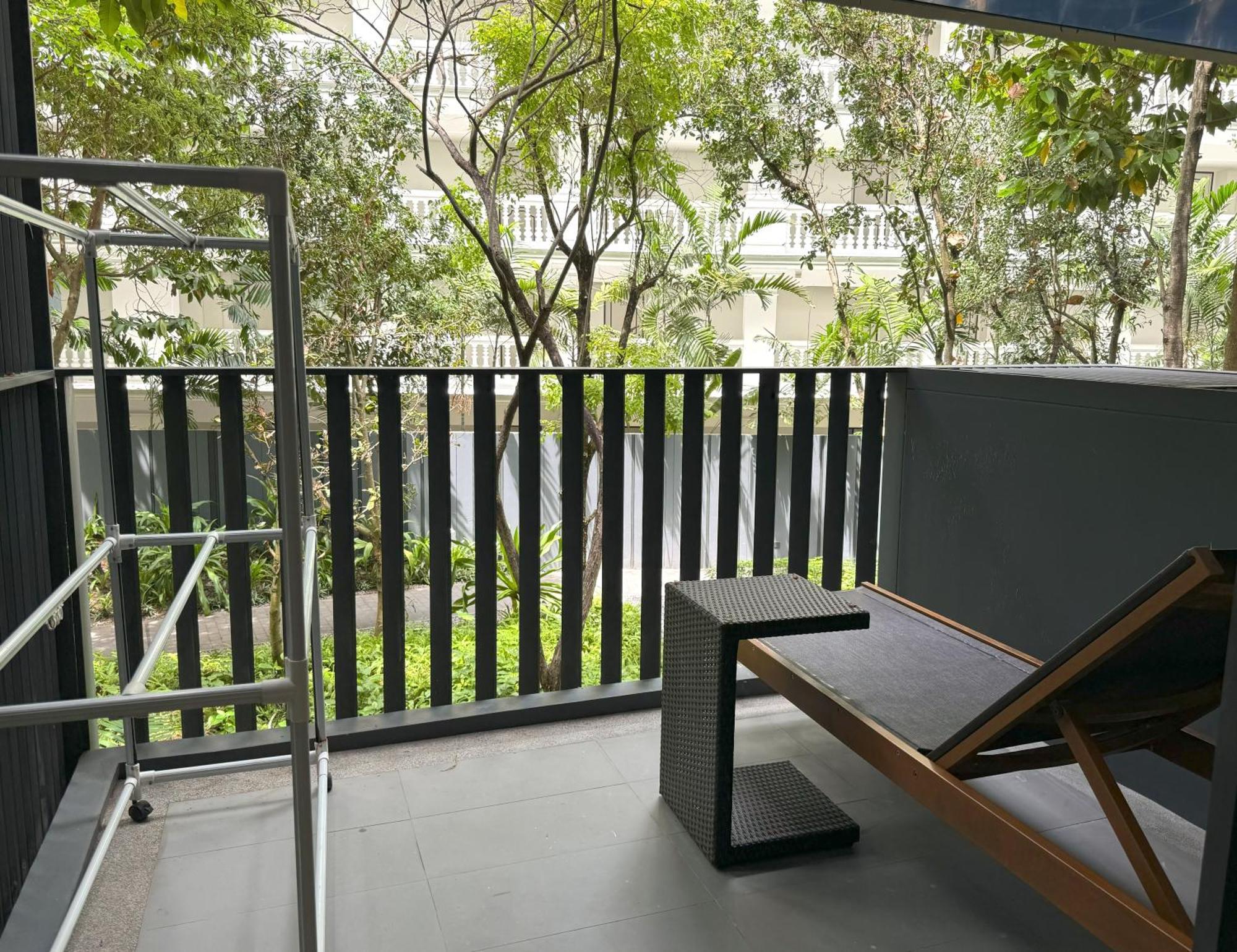 The Deck Condominium By Lofty Patong Esterno foto