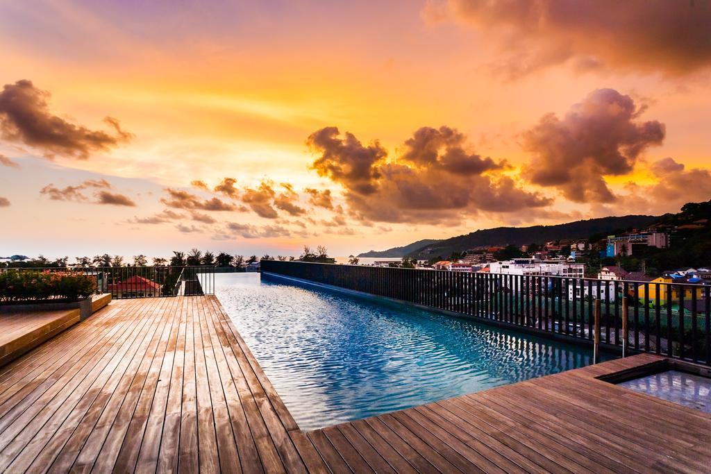 The Deck Condominium By Lofty Patong Esterno foto